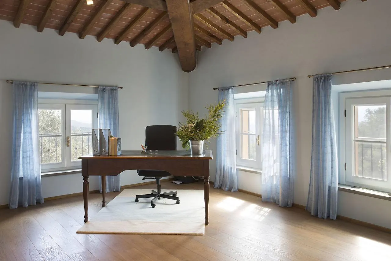 Santo Stefano 10 By Salogi Villas Lucca 0*,  Italy